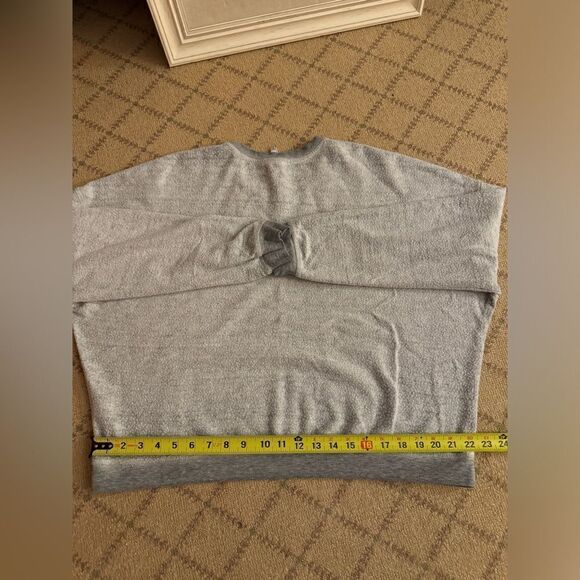 Z Supply gray inside out long sleeved crew neck sweatshirt L - Picture 6 of 9